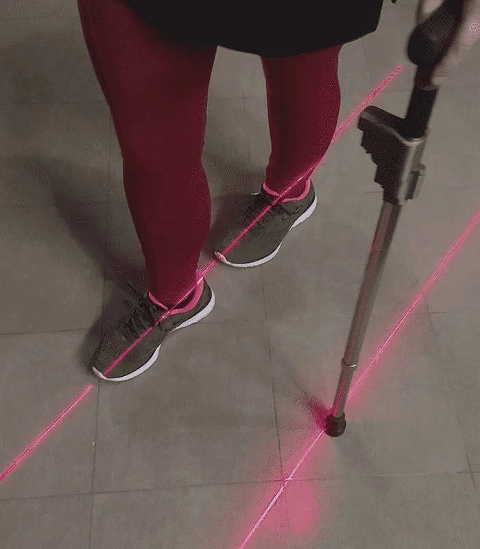 Passo Certo - Bengala 4.0 usada em Exercício de EQUILIBRIO